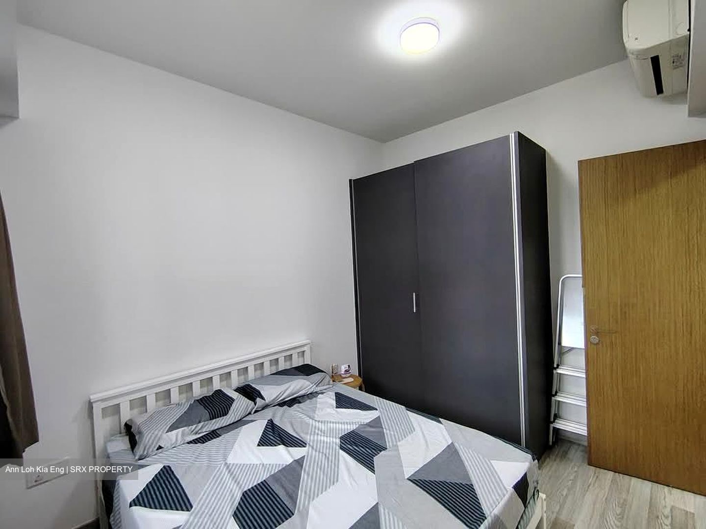 Lakeville (D22), Condominium #539583911